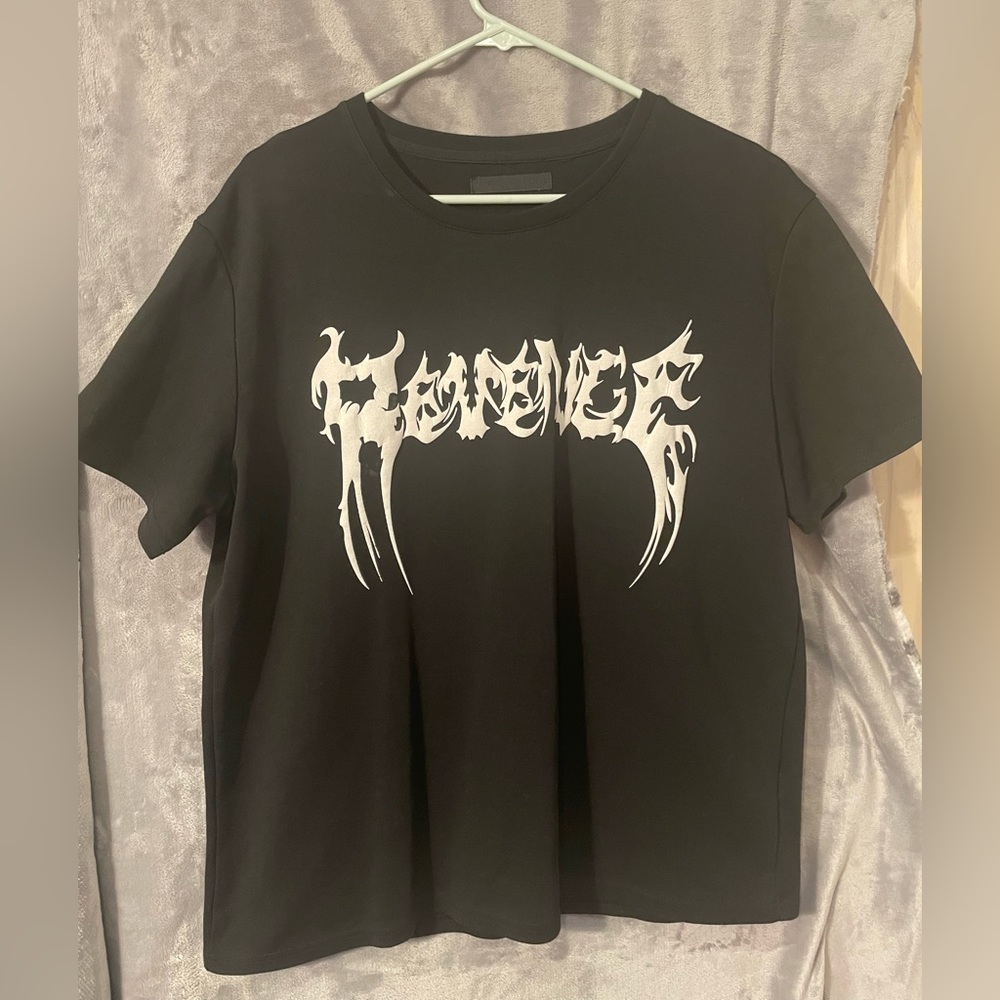 Revenge logo t-shirt. Size Medium